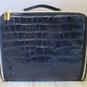 Faux Alligator Este Lauder Travel Case- Navy